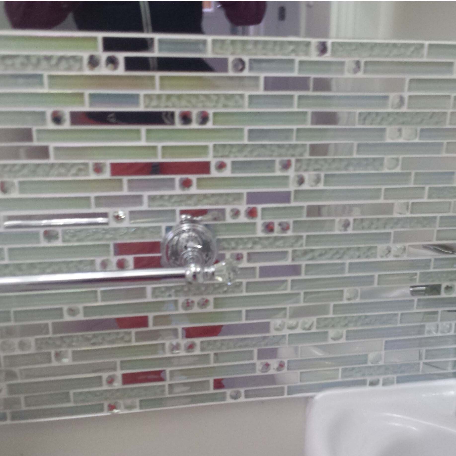 Glass Tile Bathtub Wall Backsplash