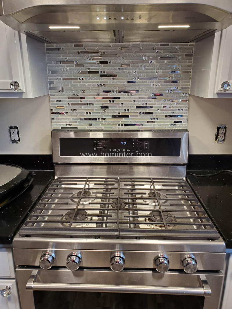 Inspiration From Kitchens With Stainless Steel Backsplashes  Trendy  kitchen backsplash, Stainless steel kitchen backsplash, Stainless steel  backsplash